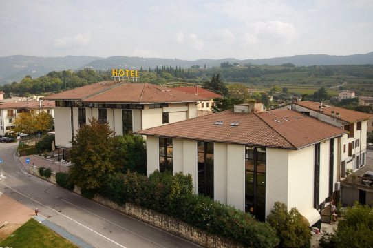 科纳酒店维罗纳-官方