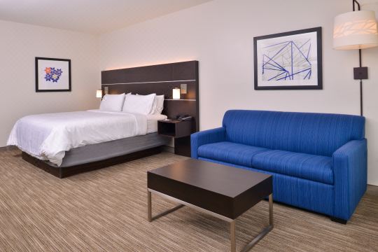 Holiday Inn Express & Suites MALL OF AMERICA - MSP AIRPORT by IHG