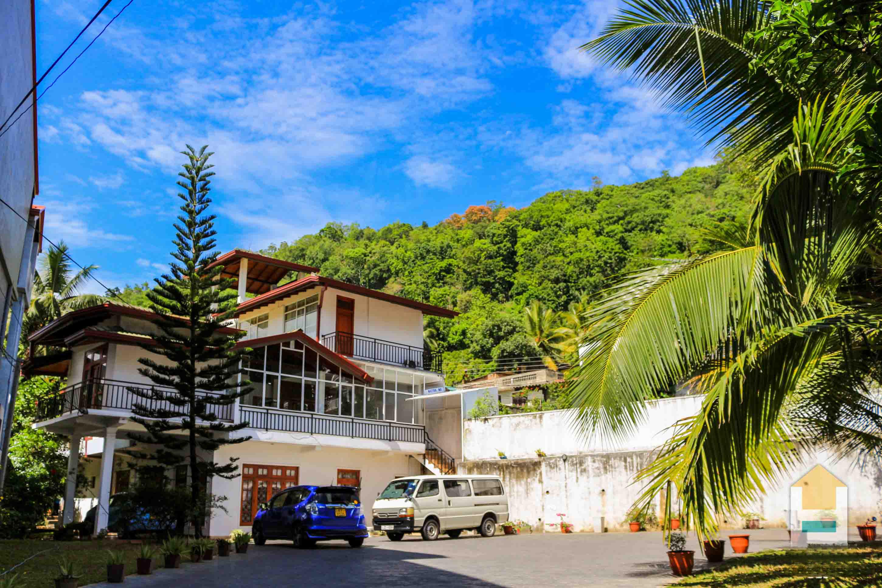 罗马红酒旅馆-官方