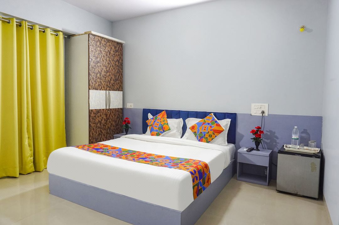 Fabhotel Baner Executive - Nr Mcf Camp