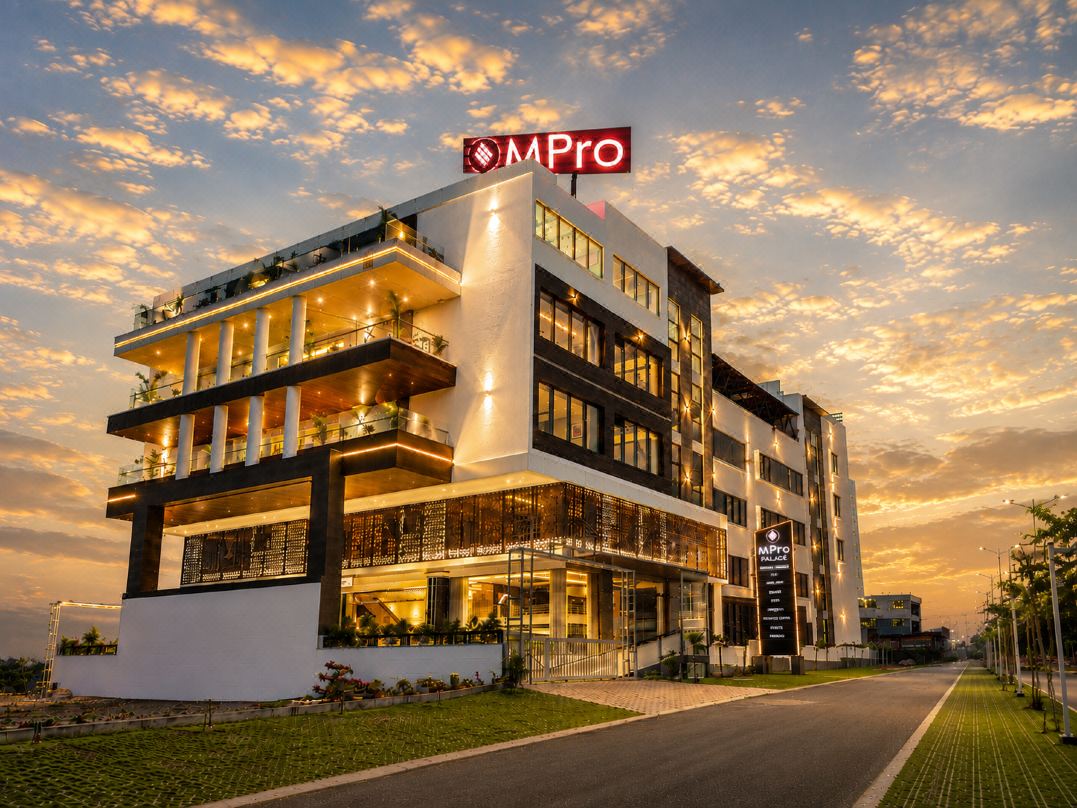 Hotel M Pro Palace Mysore - 12 Minutes to Mysore Palace