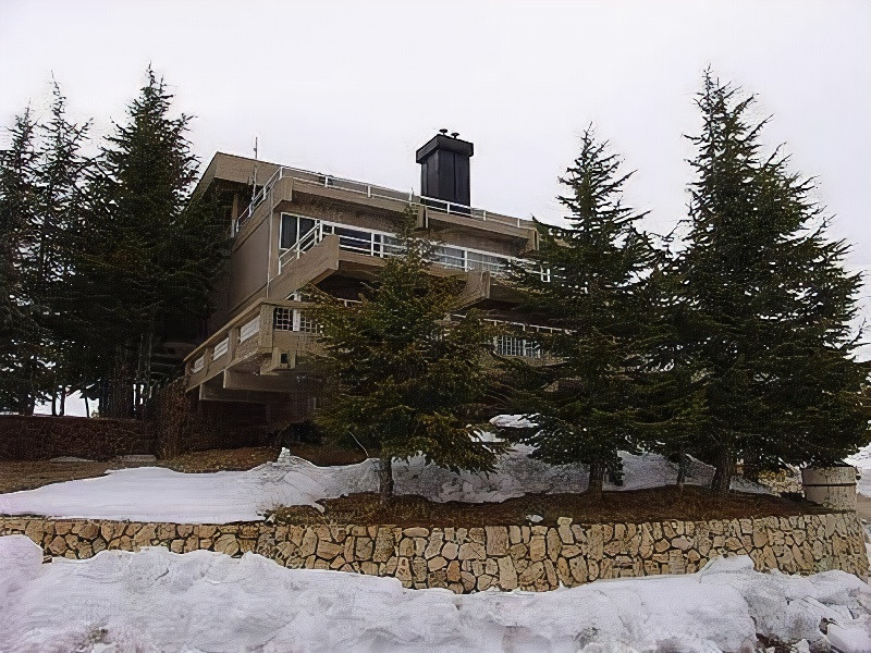 St. Bernard Hotel