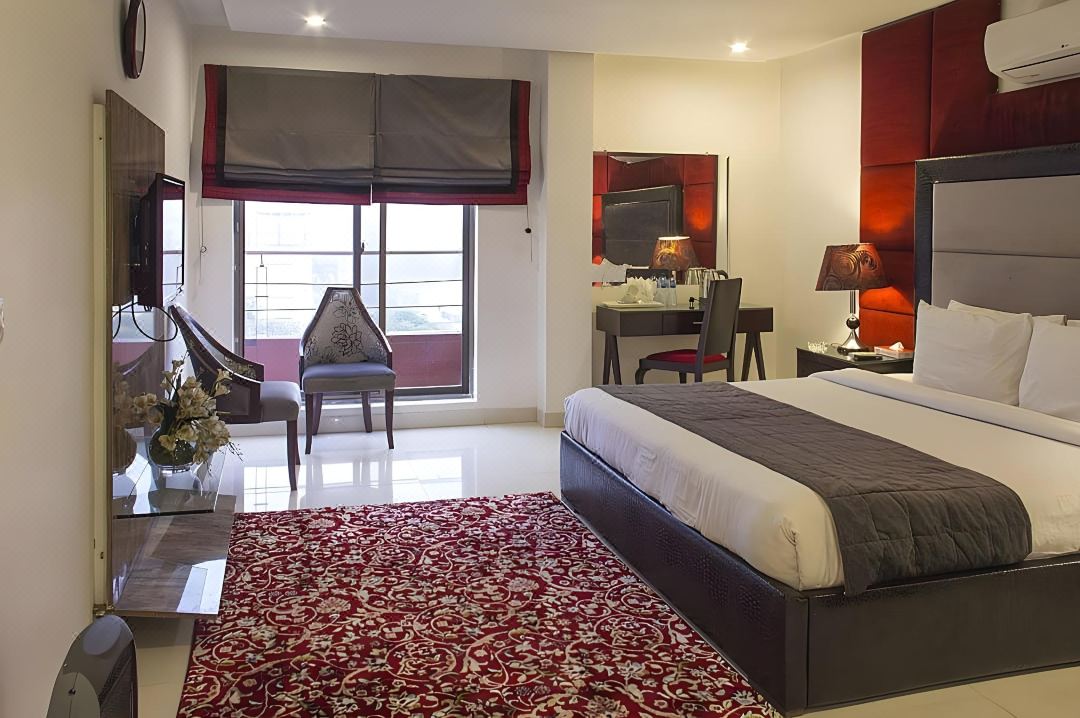 Maisonette Hotels And Resorts Lahore