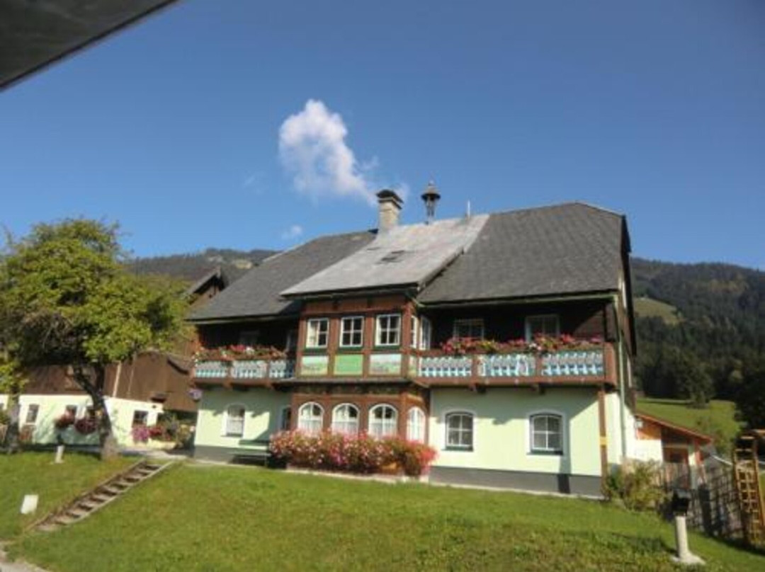 邦茨拜恩霍夫农家乐主图