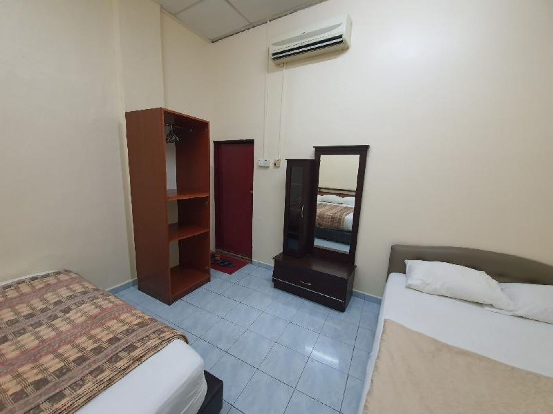 Spot on 90137 Casavilla Hotel Pudu
