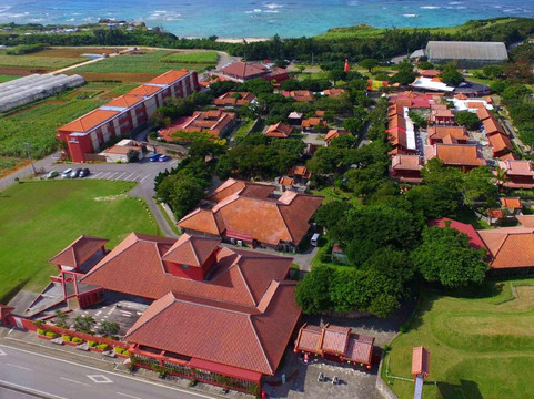 读谷村酒店住宿-Murasaki Mura酒店