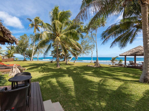 依拉塔普海滩度假酒店