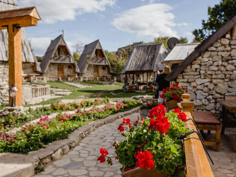 Savnik Municipality酒店住宿-Eco Village Nevidio