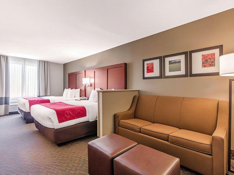 塔斯卡卢萨大学附近舒适全套房酒店