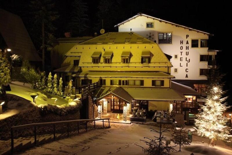 帕湖里加酒店