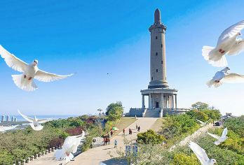 旅顺博物馆+白玉山景区+闯关东影视基地【资深导游全程深度讲解，小城旅顺百年历史；】