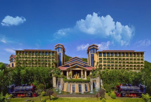 广州出发:【龙门温泉大巴车】经停温德姆·威士忌·大观园··等【[地铁口集合]：09:30越秀公园 / 09:50杨箕[偶尔受交通管控，届时请按导游短信为准]】