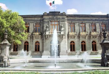 墨西哥-墨西哥城国立人类学博物馆可定制【中文专车-舒适纯净】【中文专车出行，景点灵活调整，打卡经典，游玩自己定义，无需等待，专属贴心服务，尽享惬意旅程】