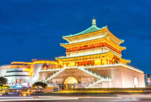 西安城墙+西安钟鼓楼广场+大唐芙蓉园+《驼铃传奇》秀一日游【[精品小团]只做精致小团，严格控制人数，24小时管家式在线客服，西安市三环以内上门接送。】