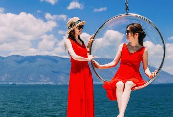 大理洱海旅拍一日游（吉普车/敞篷车底片全送 赠送服装无人机）【[风格任选]闺蜜/情侣/亲子/个人/民族/汉服/高冷帅气/小清新多种风格随心选】