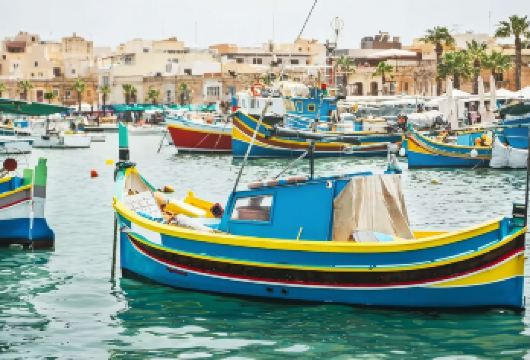 马耳他瓦莱塔+蓝洞+大力水手包车一日游【中文司机】【历史深度 + 梦幻景观” 双主题联动，一天内实现 “厚重历史” 与 “浪漫美学” 的双重体验】