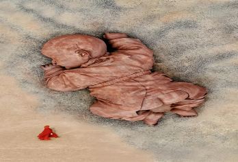 敦煌榆林窟+大地之子+锁阳城一日游【淡季特惠·精品纯玩】【专线好礼：贴心赠送敦煌火车站/机场接站服务】