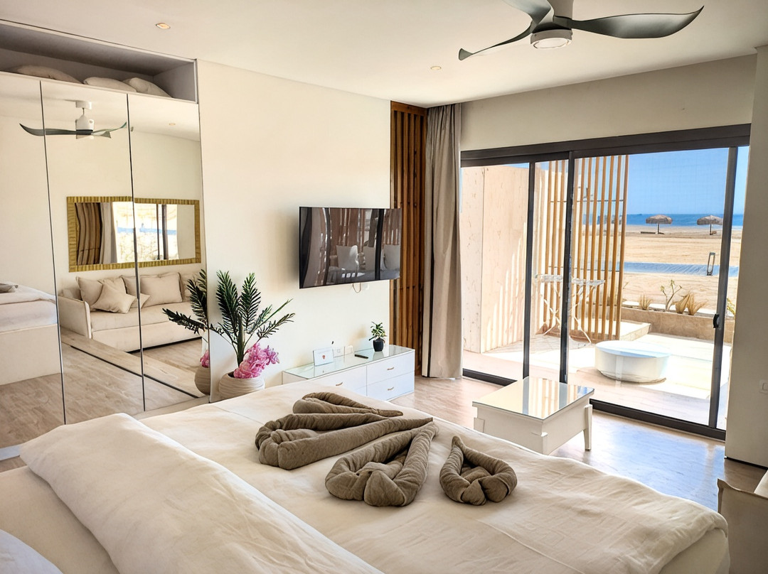 Front Row Soma bay Cabana Near Sandy Beach & Pool