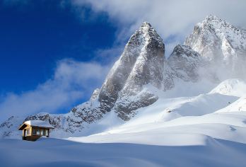 丽江玉龙雪山+蓝月谷一日游【官方保票+6-8人商务小团】【[官方保票]保票套餐，无忧出行，下单保证出票，自然天气原因除外！】