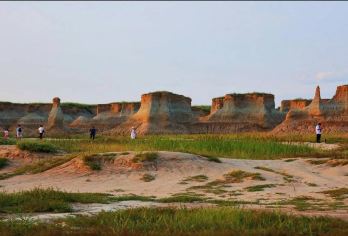 【28人团】登临悬空寺+应县木塔+土林一日游【全程不增加景点，不进店购物，纯玩跟团游】