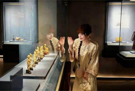 山西博物院一日游·人工讲解·含耳麦·刷身份证进馆【[舒心游玩]入馆+导览图（无讲解）门票需要在出行当天8点-9点之间短信告知，请及时查看短信。】