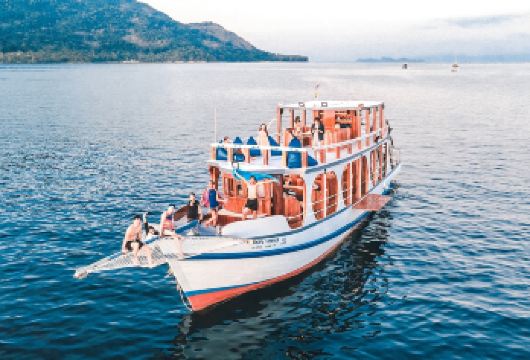 泰国丽贝岛一日游 小众跳岛浮潜游 长尾船/复古大船可包船【红珊瑚岛/加邦岛浮潜胜地，珊瑚缤纷，鱼群环绕】