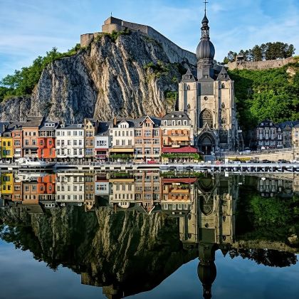 迪南城堡+军事博物馆+迪南圣母大教堂+贝亚德岩+萨克斯博物馆