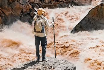 丽江+虎跳峡(香格里拉段)一日游【7-19座车|上门接送】【[纯玩保证]品质纯玩之旅，全程不进购物店，无任何强制消费！】