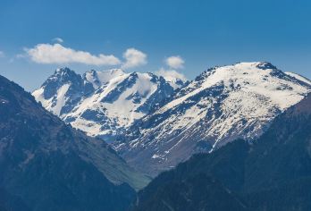 新疆天山天池一日游【可选大巴+小车拼团+五座/七座包车】【[高性价比]品质纯玩无购物，优先安排同龄人拼车，拒接旅途无聊】