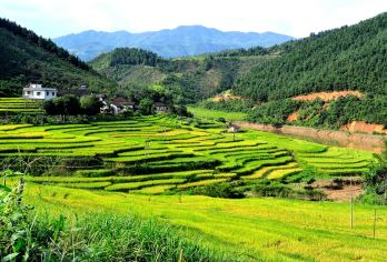 2人起私家团上堡梯田阳明湖景区一日游赣州出发上门接送【所选城市市区免费上门接送，方便快捷，省时省力（时间可微调）】