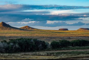 辉腾锡勒草原+乌兰哈达火山一日包车游【酒店接送|纯玩无购物】【VIP私家小包团、专属客服一对一服务，行前途中售后24h接待，省心出行！】