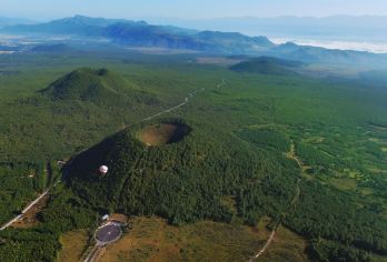 云南腾冲腾冲火山群+腾冲热海风景区+和顺古镇景区一日游【民族风情，地质奇观】