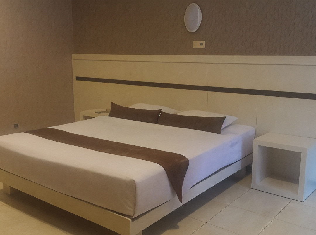 惹班酒店住宿-Hotel Surya Majapahit