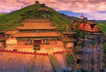 红石崖·敕勒川草原·宽巷子·1日游【这人间烟花 我们只来一次 不如真诚一点 过的放肆 永远热烈而自由！】