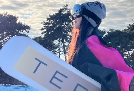 湖北宜昌五峰国际滑雪场一日游【真纯玩无购物 赠送旅游意外保】【[人气产品]均瑶/三峡游客中心/东站均可接送，打卡宜昌hot的高山滑雪场，深度体验南国冰雪世界之美！】