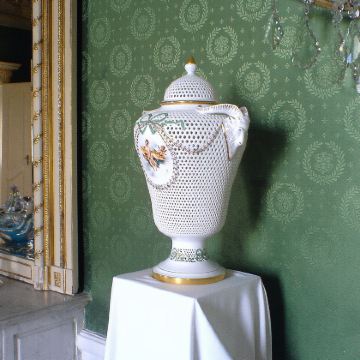 匈牙利一日游（布达佩斯＋巴拉顿湖+蒂豪尼半岛+海兰德瓷器厂）