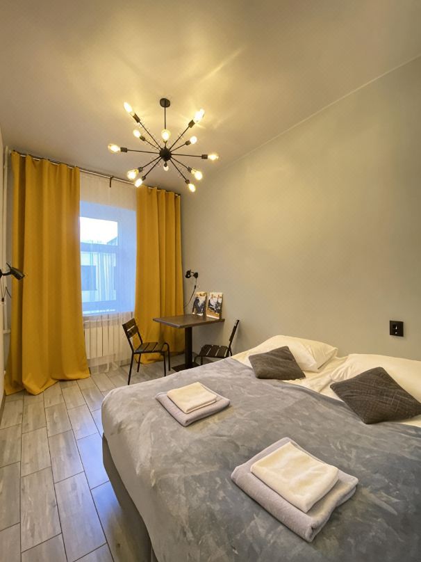 LED21 Living Quarters