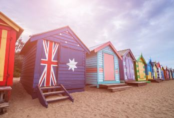 墨尔本彩虹小屋/动物园+企鹅岛一日游 中英文套餐可选 【布莱顿沙滩彩虹小屋很出片 菲利普岛诺比司角海豹岩 企鹅归巢看呆萌小企鹅】