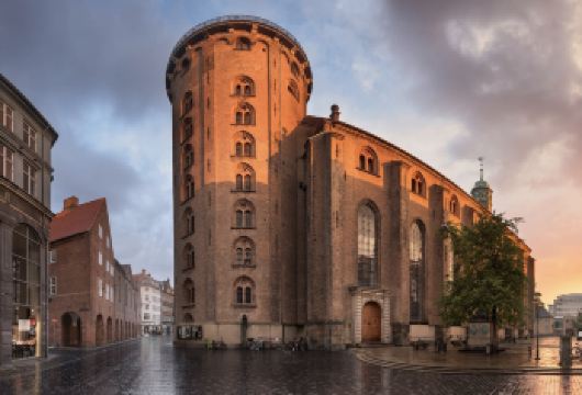 丹麦哥本哈根阿马林堡宫-罗森堡城堡【中文专车-悦享旅途】【中文专车出行，景点灵活调整，打卡经典，游玩自己定义，无需等待，专属贴心服务，尽享惬意旅程】