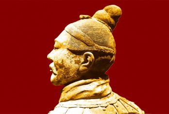 15人小团西安兵马俑+华清宫一日游可选长恨歌/千古情驼铃传奇【一日玩转秦唐，赠大唐不夜城24H汉服体验+基础妆造丨西安博物院+白鹿原影视城一日直通车】