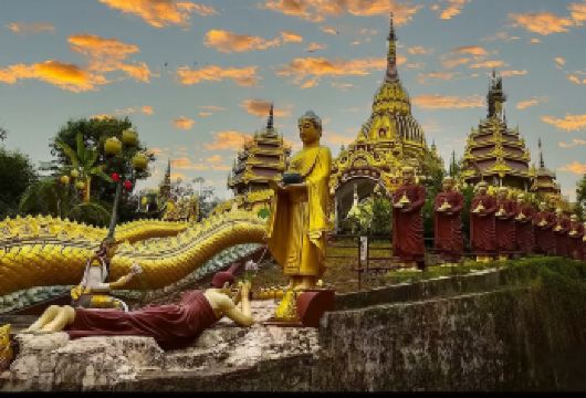 一日游【芒市+瑞丽】2-6人纯玩小团 (可选腾冲/芒市出发）【1-6人小团(4人及以下5座轿车 6人及以下7座商务车 保证一人一正座 不指定座位！)】