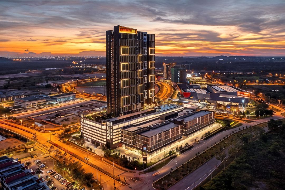 [Insta-Loft] Walking distance to Malls, Xpark