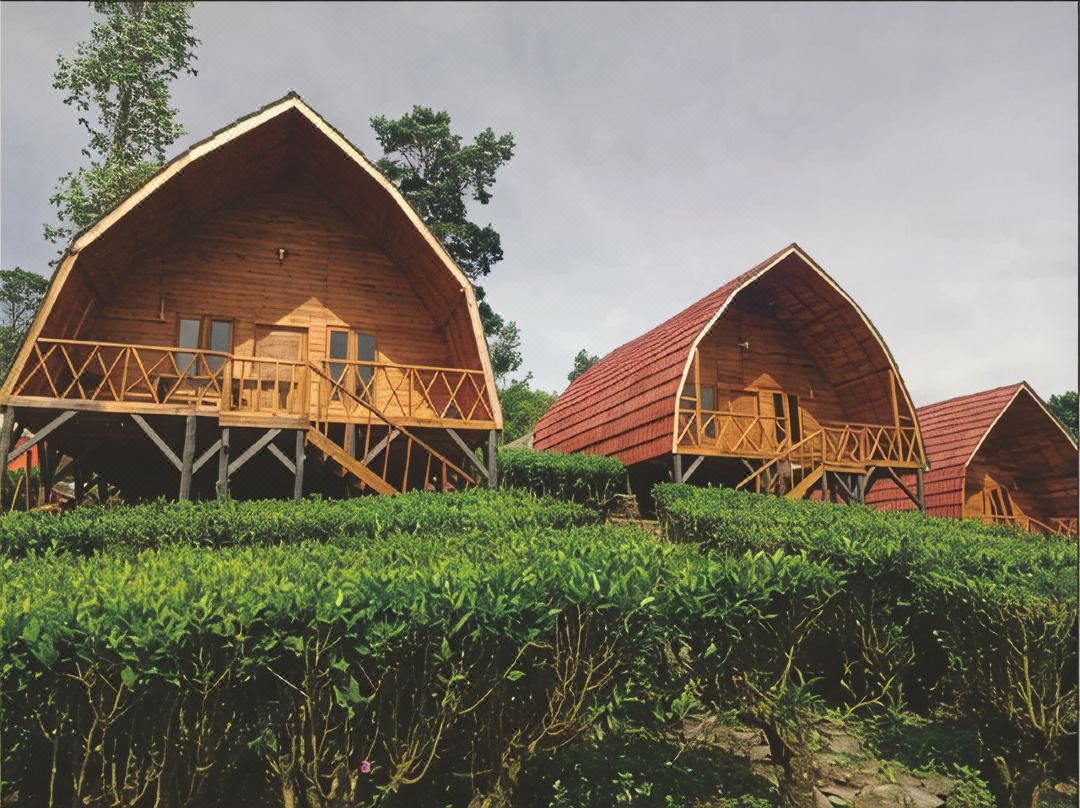 Glamping di Gunung Bangku