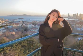 崂山定制包车赶海【纯玩私家团/一单一团//免费提供赶海工具】【[当地土著导游陪同]当地向导带您畅游崂山，花式讲解，专车直接开进崂山，无需排队换乘大巴！】