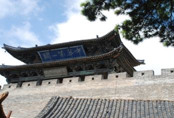 中国忻州雁门关景区+应县木塔景区一日游【VIP独立包车可拼】【[行车用水]每车内赠送对应人数瓶装水，让您的行程不再到处找小卖部，可参观净土寺景区】