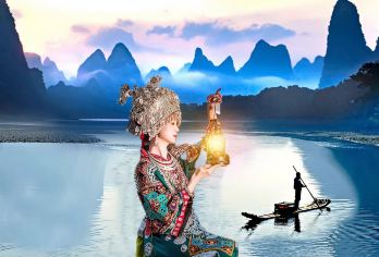 【漓江三星游轮+遇龙河双人/多人竹筏 双体验】8人团【[漓江三星豪华游轮 · 甲板360°无死角赏漓江风景]+[遇龙河双人/多人竹筏]】