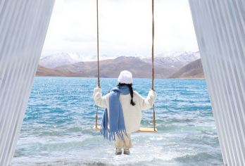 西藏羊卓雍措一日游【冬游特惠 羊湖半日游 中午睡醒出发】【1 3观景台：途径雅江河谷，1号俯瞰羊湖全景醉佳位置，3号在湖边可近距离接触湖，还可与海鸥互动！】