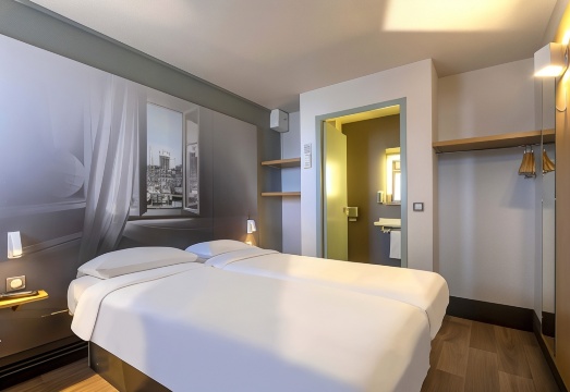 拉罗谢尔安古兰 B&B 酒店-官方