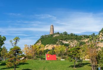 延安一日包车游【宝塔山+革命纪念馆+枣园+杨家岭】西安出发【深厚的红色文化底蕴：参观宝塔山、杨家岭革命旧址、枣园革命旧址、延安革命纪念馆等景点】