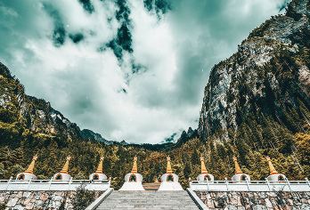 香格里拉巴拉格宗一日游【品质纯玩/车+票+佛塔/景区直达】【[缤纷景点]集雪山、峡谷、冰川、河流、高原湖泊、原始森林于一体】